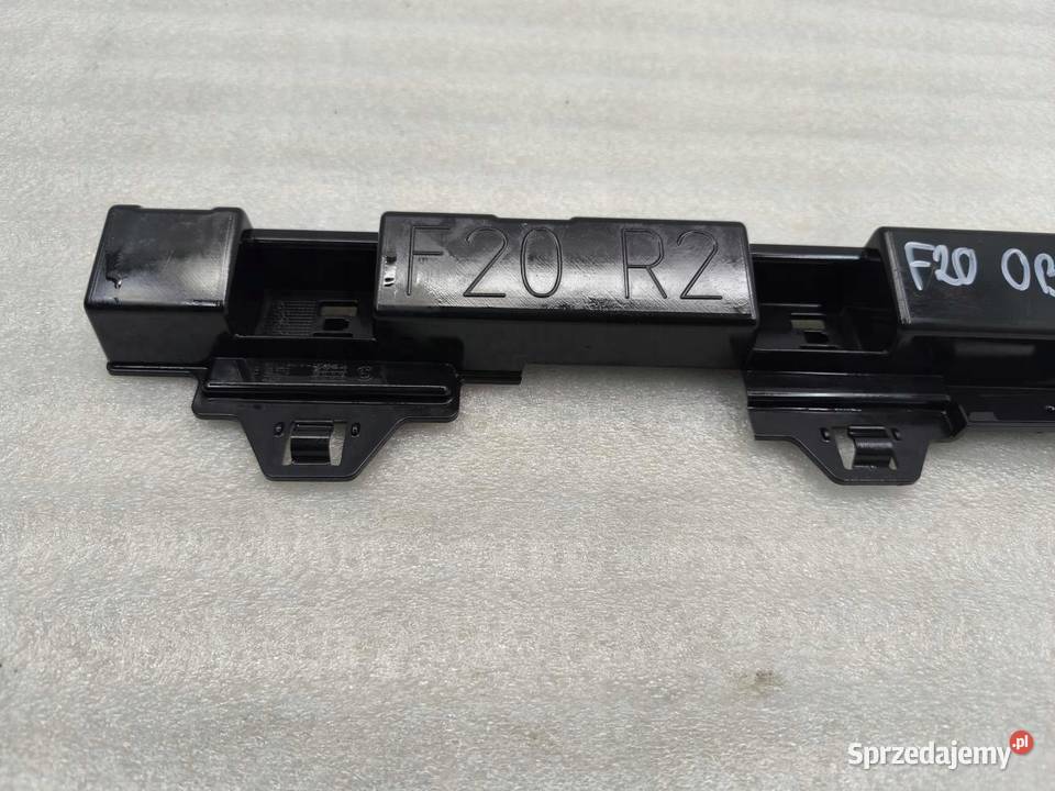 ŚLIZG MOCOAWANIE PROGU PRAWE BMW F20 7240914 sprzedam