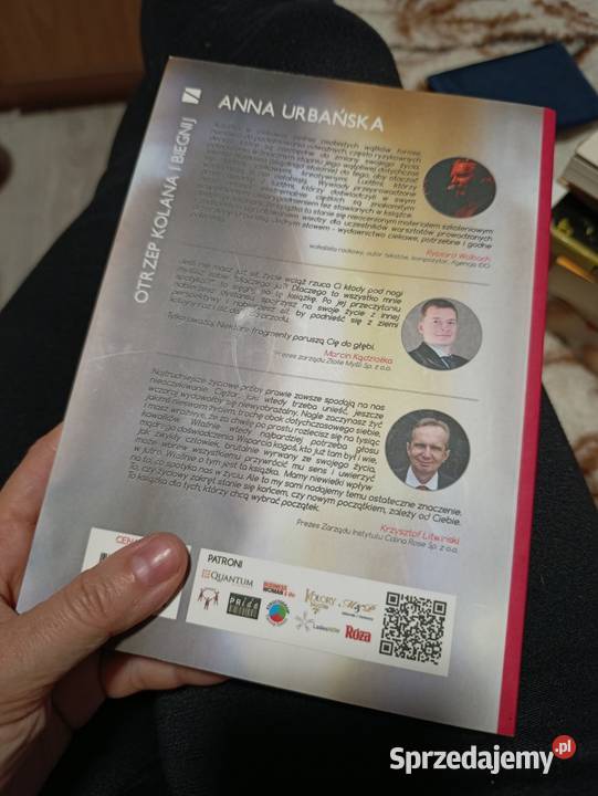 otrzep kolana i biegnij podnieść się upadku i Poznań