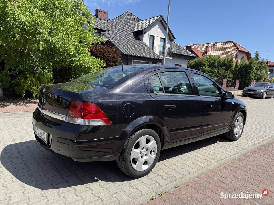 Opel Astra H 16B 2007 POLSKI SALON ORYGLAKIER Leszno sprzedam