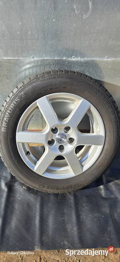 Koła 16 z oponami letnimi 20560 R16