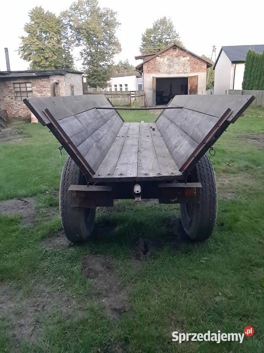 Wóz rolniczy nieuszkodzony Radomsko