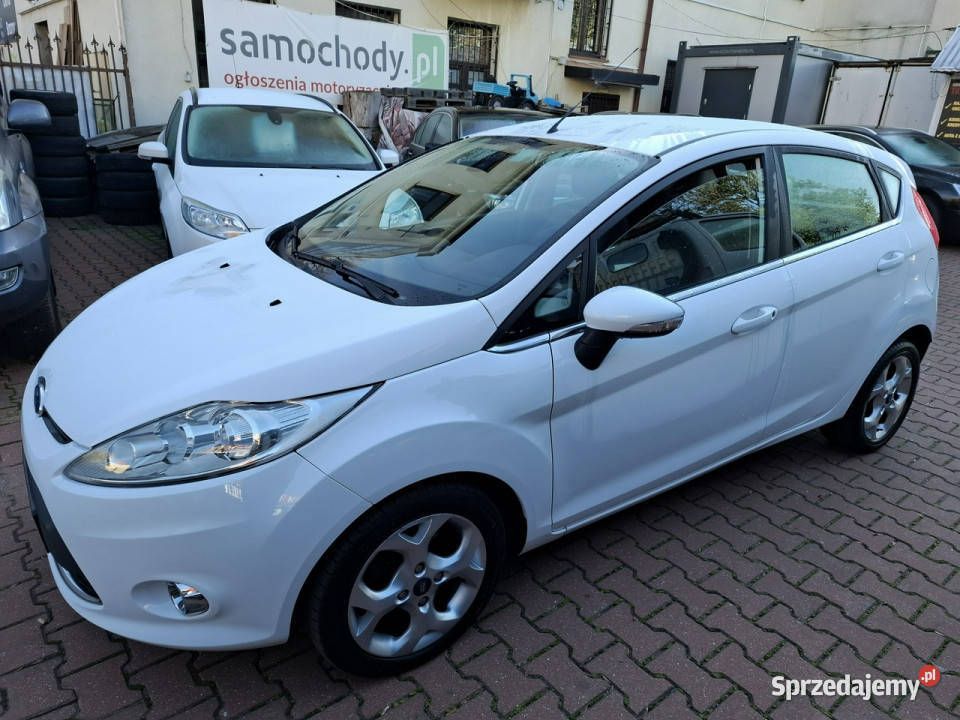 Ford Fiesta 14 Benzyna Automat Titanium immobilizer Lublin