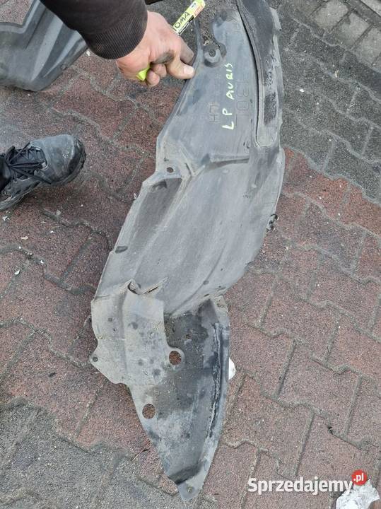 NADKOLE LEWY PRZÓD TOYOTA AURIS I 06R09R
