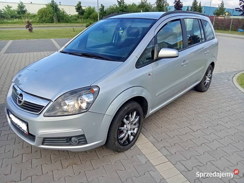 Opel Zafira 7 foteli 16 benz Pieszyce