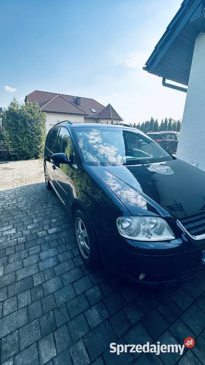 Samochód Turan Rok produkcji 2004 małopolskie Wieliczka