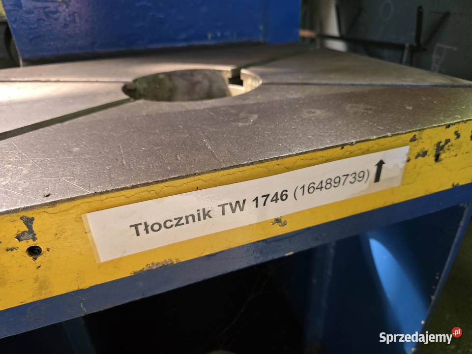 Prasa hydrauliczna 25 ton VEB PYE 25 N 38 Biskupice