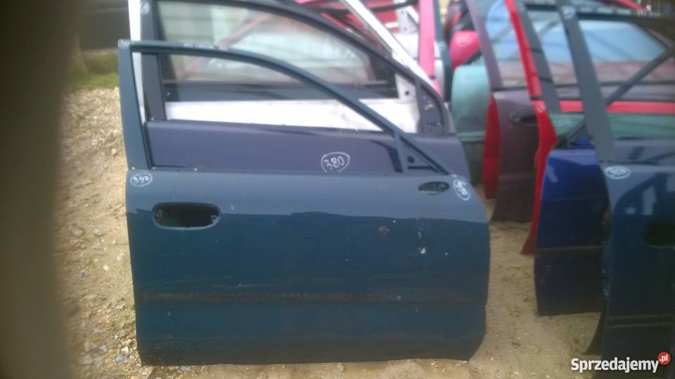 MITSUBISHI CARISMA 1996 2001 DRZWI LEWE Wrocław