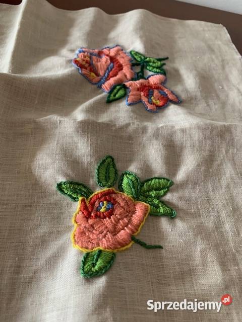 Haft rękodzieło kwiaty kolorowe inicjał A hand Rękodzieło Częstochowa