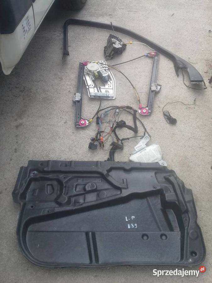 BMW E39 części drzwi lewy przód zamek instalacja Dębno