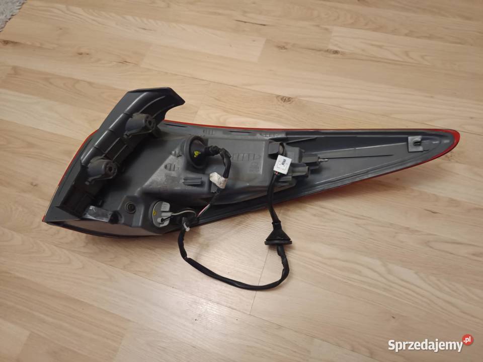 Lampa lewa tylna Hyundai i40