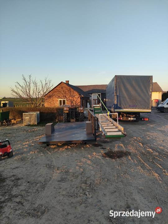 podajnik transporter taśmociąg przenośnik do Ewunin