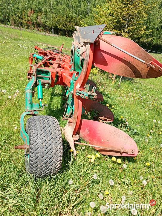 Pług Kverneland EG 100 sprowadzony z Niemiec