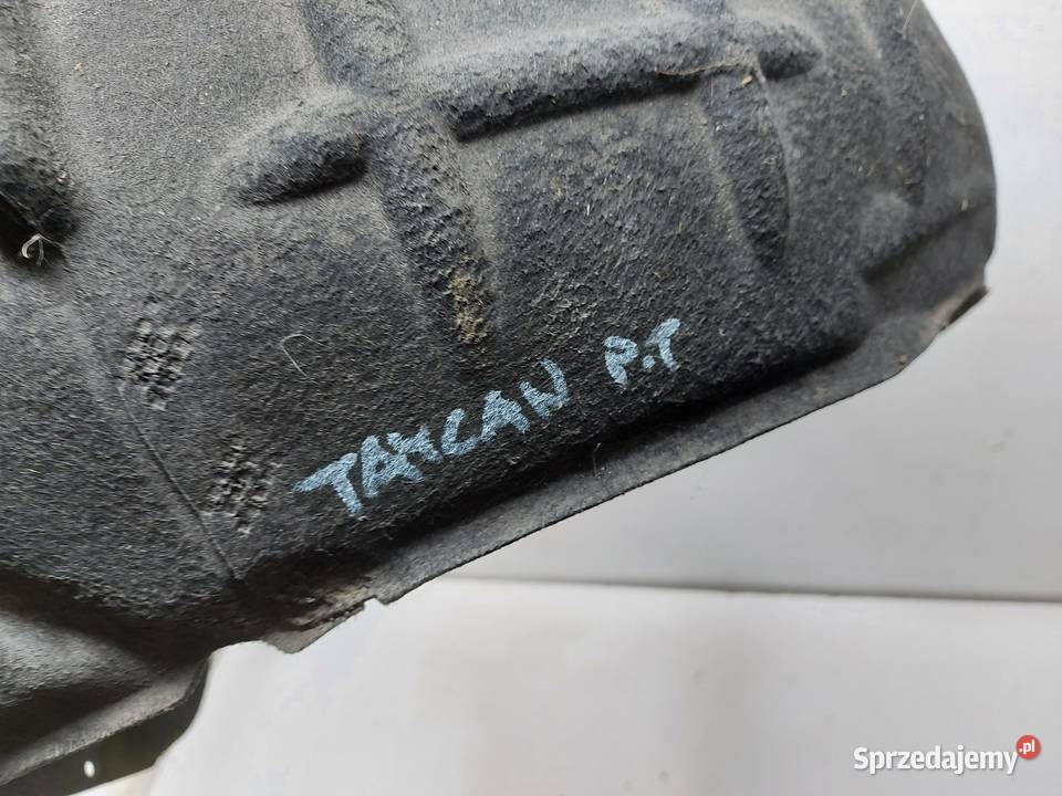 Porsche Taycan GTS 9J1 2023r Nadkole tył prawy Nadkola dolnośląskie