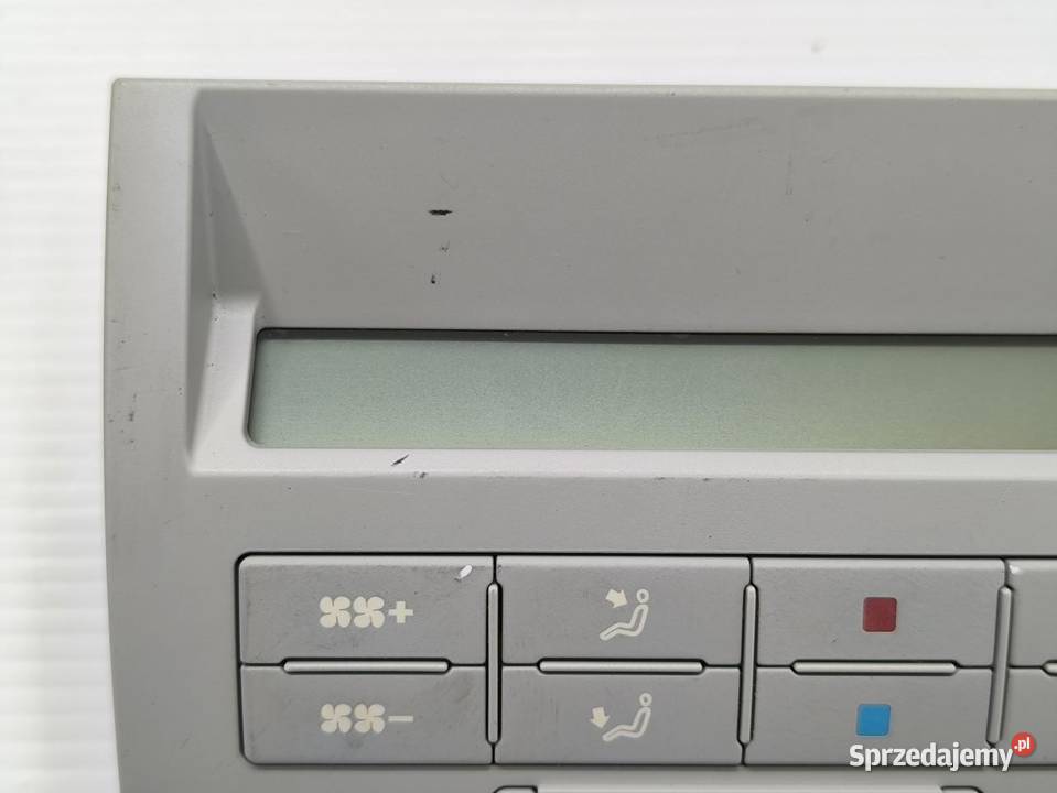 PANEL STEROWNIA NAWIEWU TYŁ VW T5 MULTIVAN