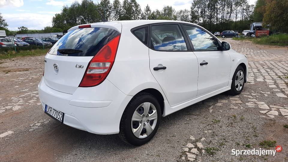 Hyundai i30 Lift 14 Benzyna 2010 r Klima sprawna nieuszkodzony Kraśnik
