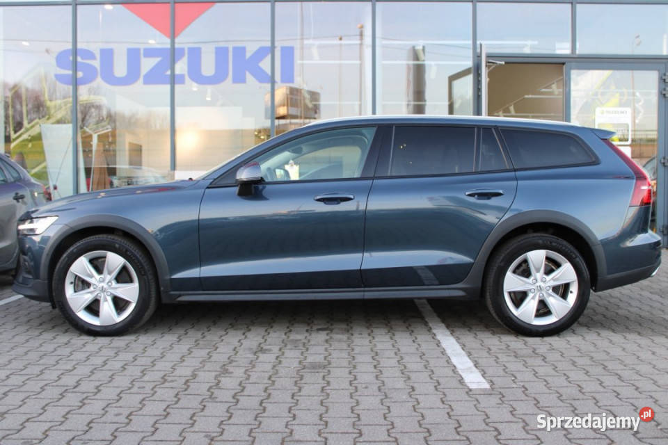 Volvo V60 Cross Country 2022r FVAT23 Kamera nieuszkodzony śląskie Bielsko-Biała sprzedam