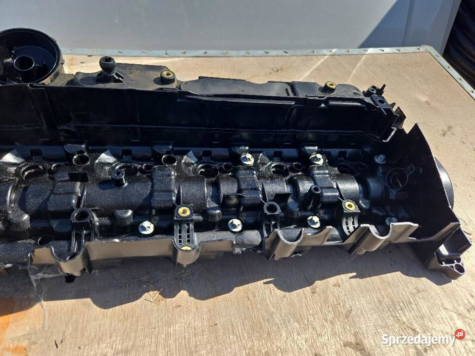 POKRYWA ZAWORÓW BMW X5 F16 30 D 152658 osobowe