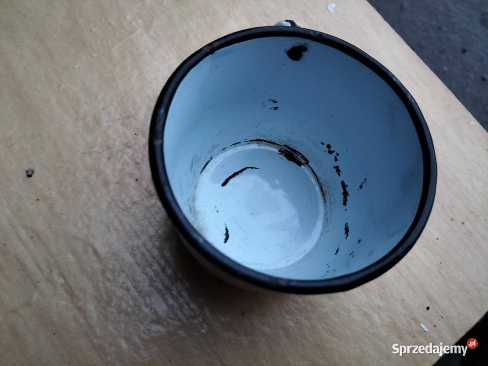 KUBEK EMALIOWANY METALOWY PRL ŻELAZNY OKAZJA lubelskie