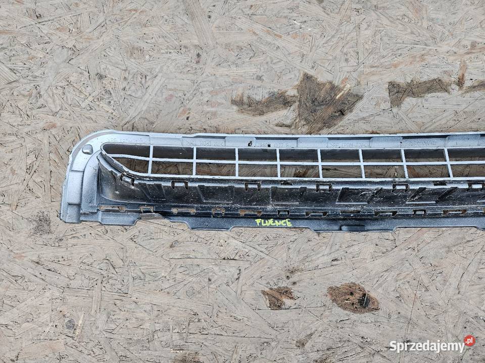 RENAULT FLUENCE GRILL ATRAPA ZDERZAKA PRZÓD osobowe