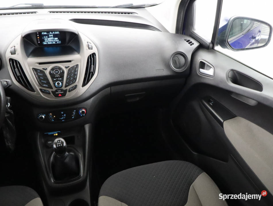 Ford Tourneo Courier 10 EcoBoost niebieski Bielany Wrocławskie