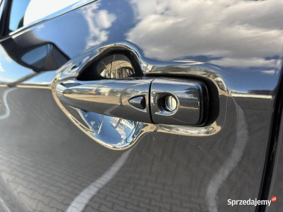 NISSAN Qashqai 2015r Salon Niski przebieg mazowieckie Warszawa sprzedam