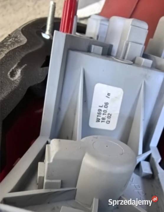 Lampa prawylewy tył Mercedes w169 Kielce