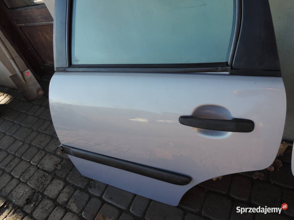 DRZWI LEWY TYŁ CITROEN C3 1 I 5D HB KNAC Rok produkcji 2004 Nowy Sącz