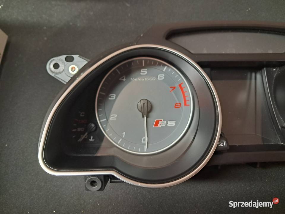 Zegary licznik Audi S5 42 TFSI V8 UK8T0920981C warmińsko-mazurskie Nowe Miasto Lubawskie