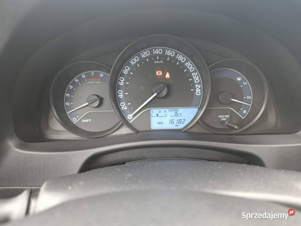 Toyota Auris Bezwypadkowa Serwisowana 17000 99KM sprzedam