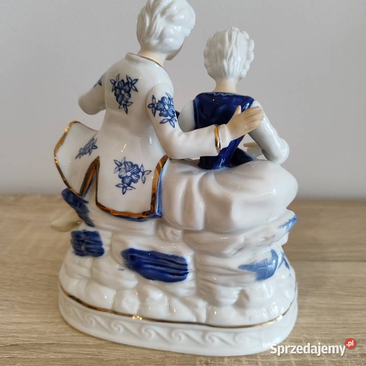 Porcelanowa figurka para muzykantów