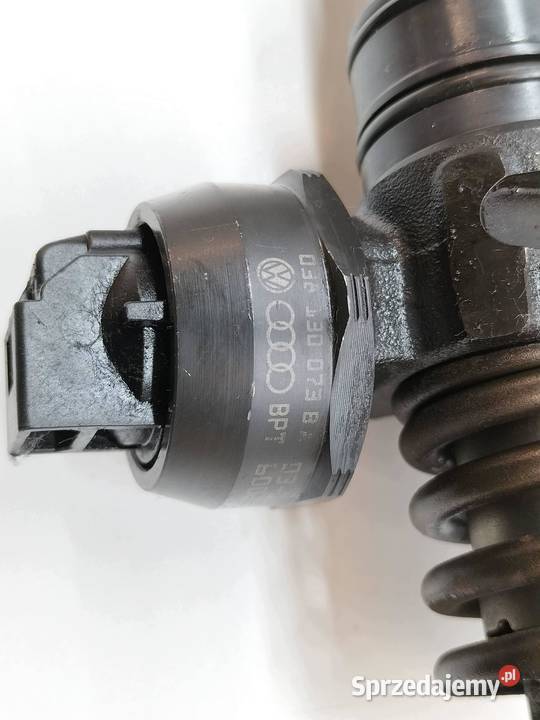 POMPOWTRYSKIWACZ 038130073BA 0414720216 19 TDI Rok produkcji 2002 sprzedam