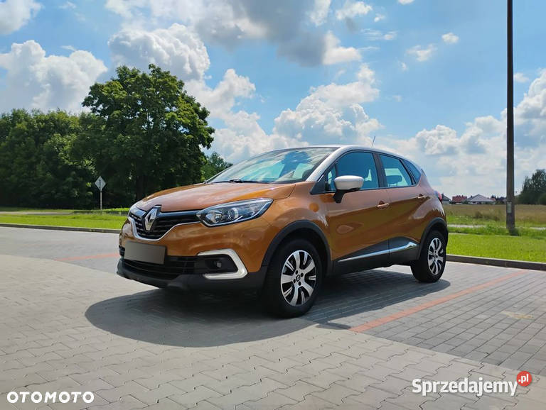 Captur 2017r Lift Salonowy 82000 12 Benzyna 118 brązowy