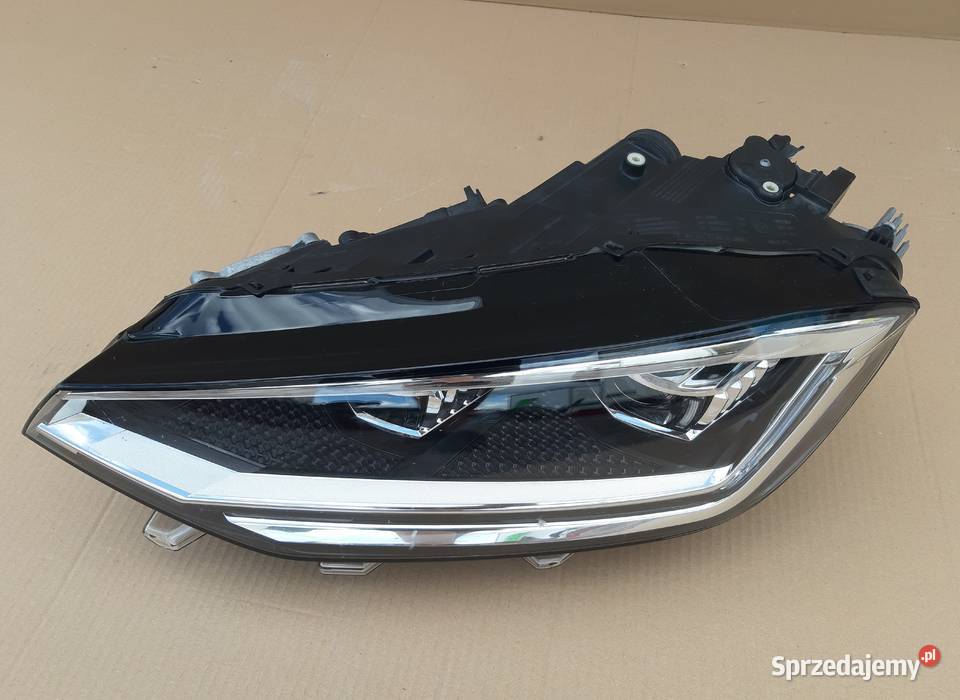 VW SPORTSVAN LIFT REFLEKTOR LEWY LAMPA FULL LED lubuskie Trzciel