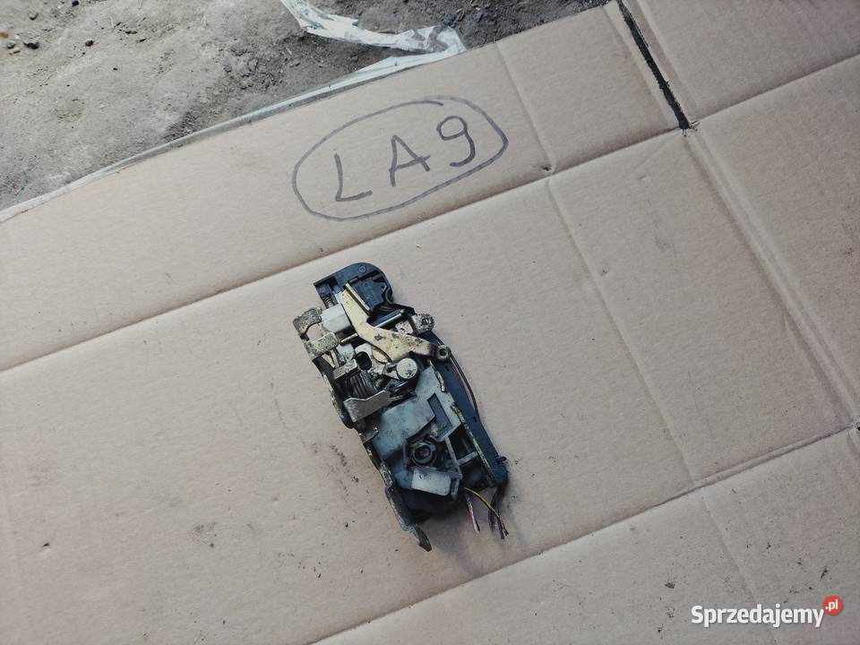 ZAMEK DRZWI KIEROWCY MERCEDES VITO W638 zamki, wkładki, kluczyki Motoryzacja Kamień-Kolonia