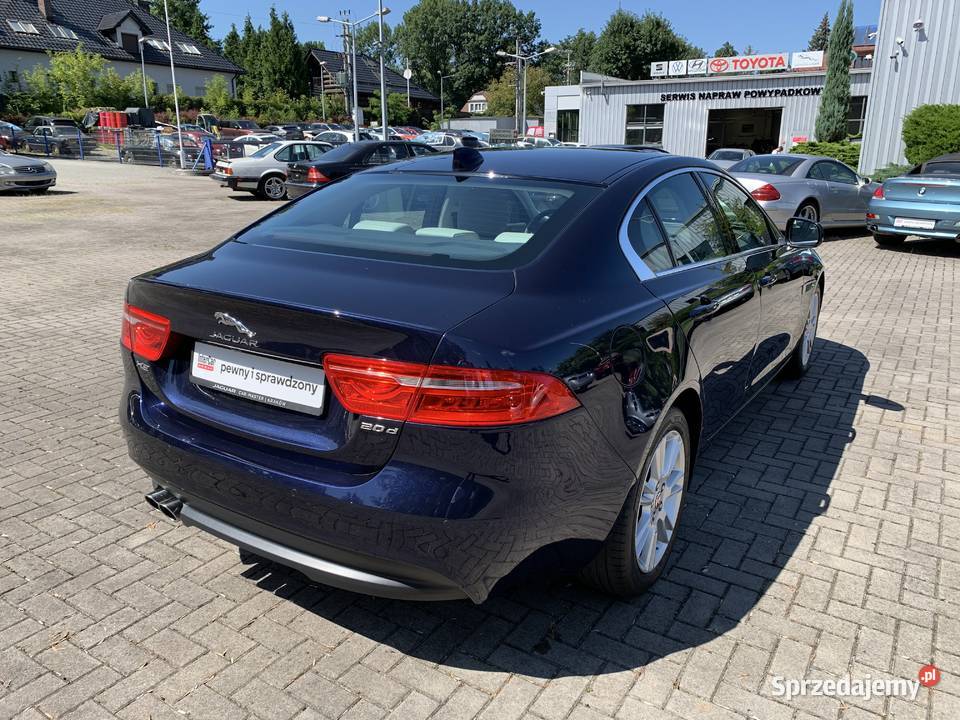 Jaguar XE 20d 180 Niski przebieg 78 2017 Rok produkcji 2017 Kraków