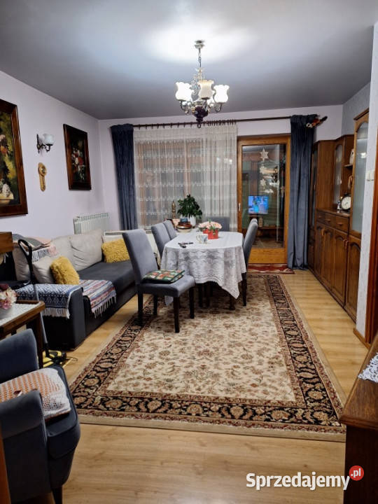 Sprzedam dom jednorodzinny 2 piętra mazowieckie Radom