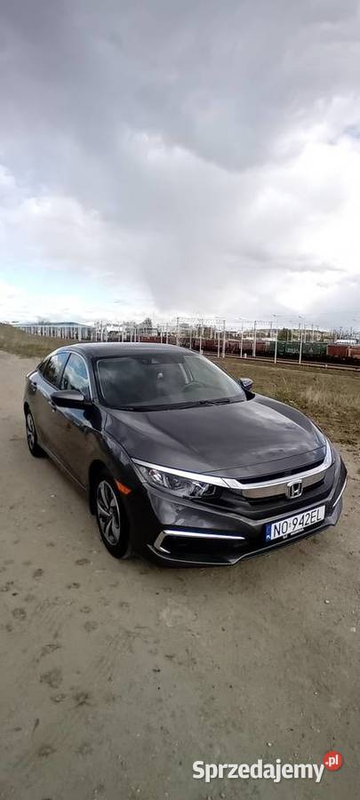 Honda Civic X model 2019 przebieg 22 benzyna Olsztyn
