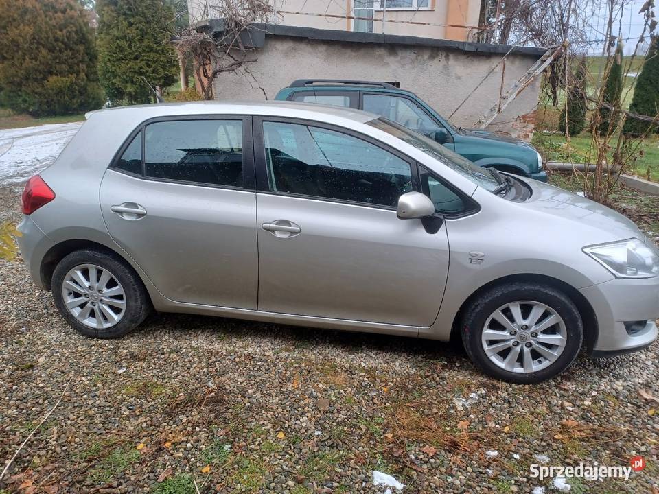 Toyota Auris 16VVTi 5drzwi przebieg 144 Sikorzyce sprzedam