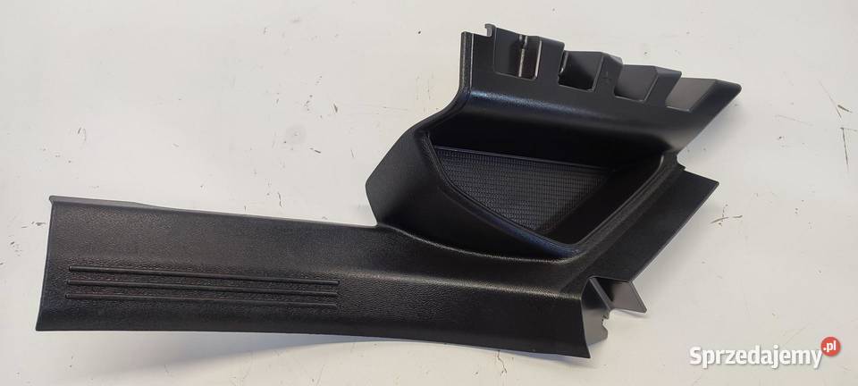 VOLVO XC40 OSŁONA PROGU LEWA 32296003 osobowe