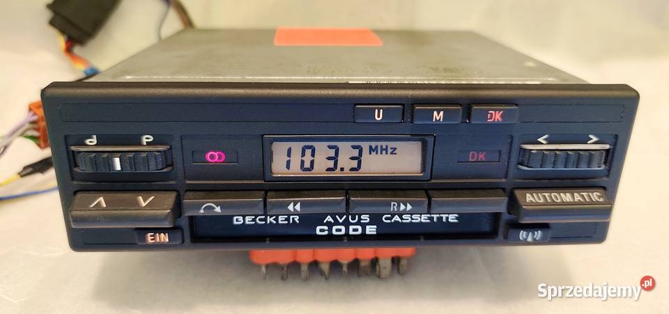 RADIO BECKER AVUS CASSETTE STEREO Konin