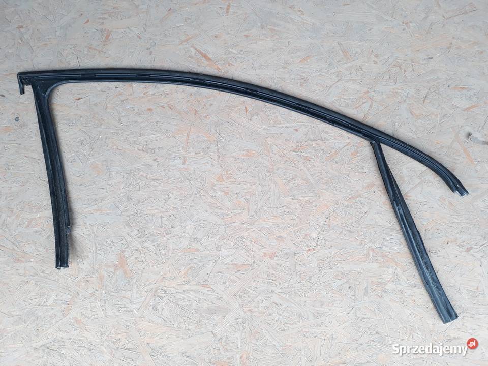 VW PASSAT B6 RAMKA CHROM USZCZELKA DRZWI LEWYCH Międzychód