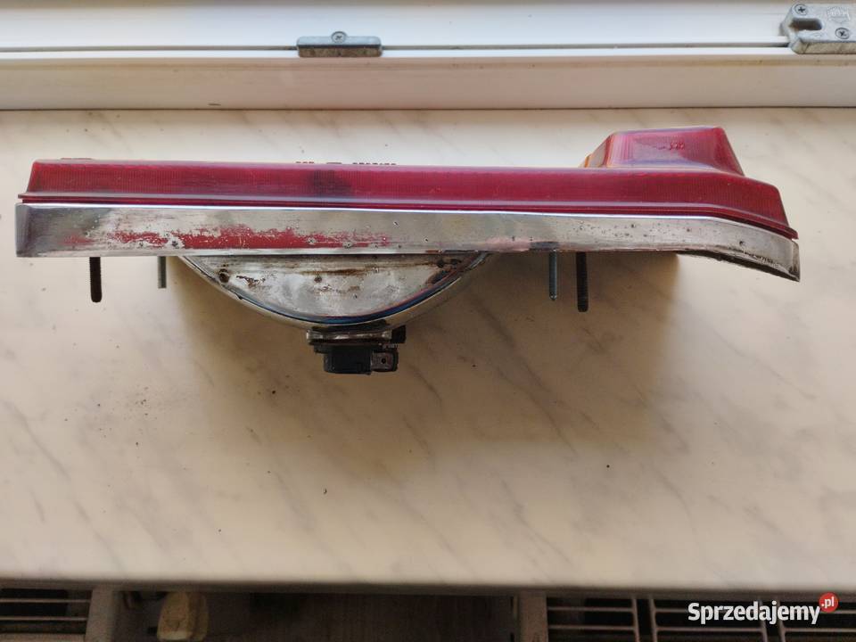 FIAT 125p Lampa tył nowy typ strona prawa Kluczbork