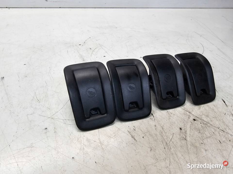 ZAŚLEPKA MOCOWANIA ISOFIX TYŁ AUDI A4 B9 Przystajń