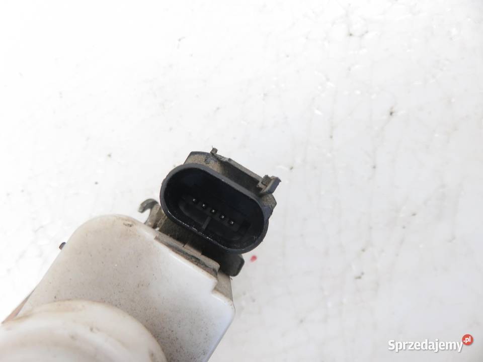 ZAMEK PRAWY PRZEDNI AUDI A4 8D1837016A