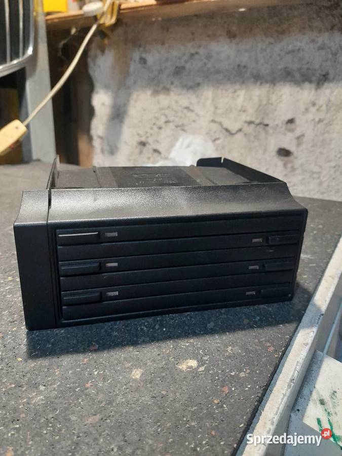 Mercedes CD box W203 W209