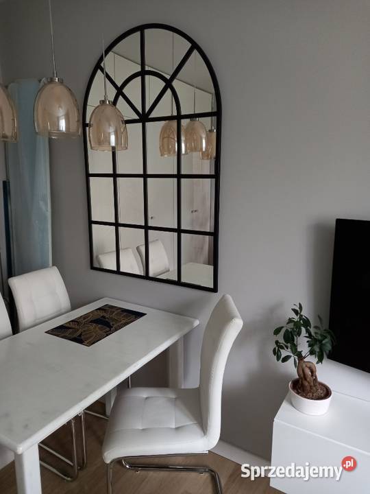 Lustro w stalowej ramie producent Belsoo Warszawa