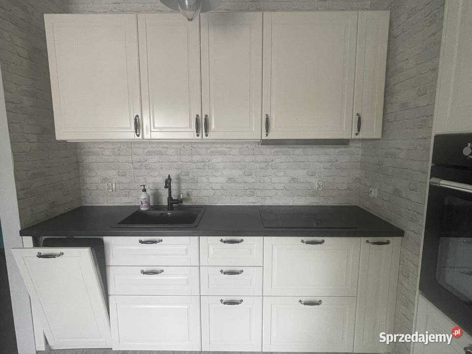 Kuchnia z wyposażeniem sprzedam