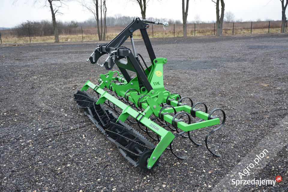 Nowy agregat uprawowy uprawowo siewny Dziekan