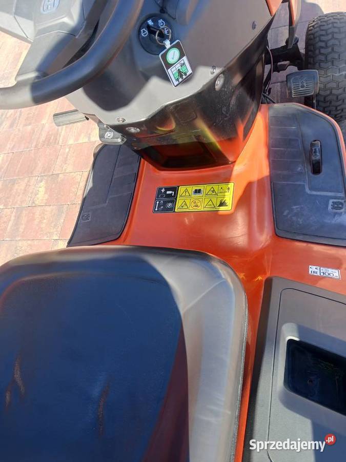 Traktorek husqvarna tc142 V briksa