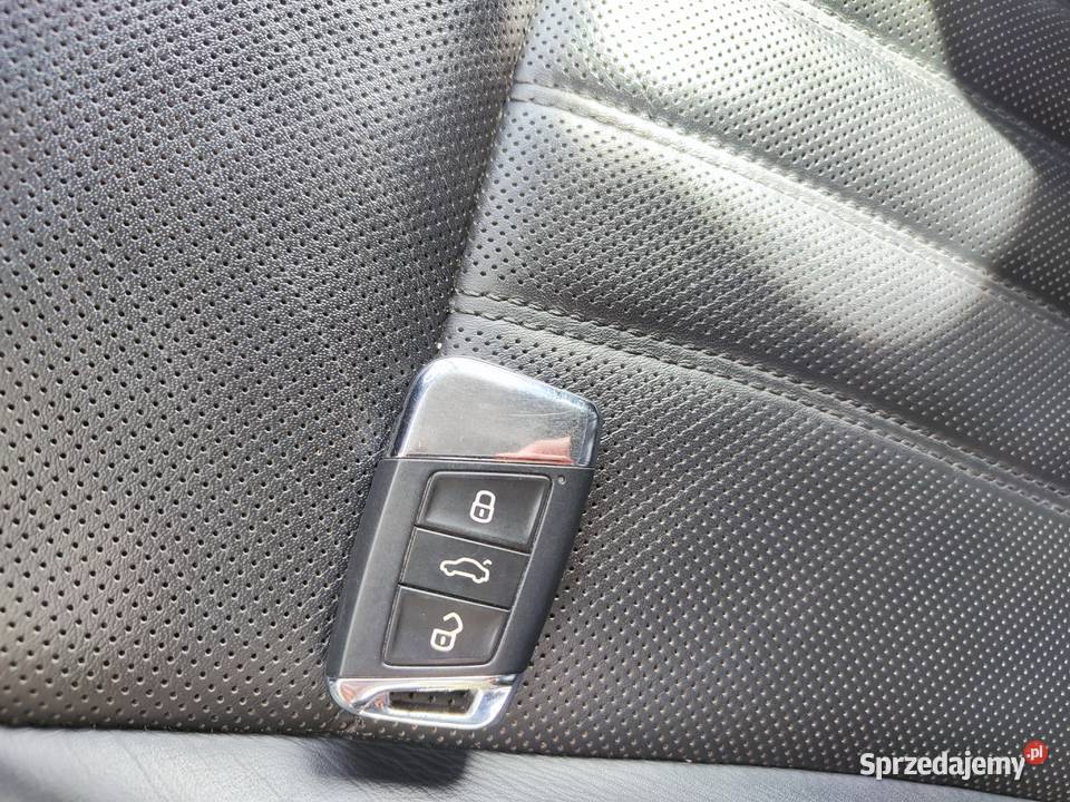 Skoda Superb bezwypadkowy salon Polska Szczecinek